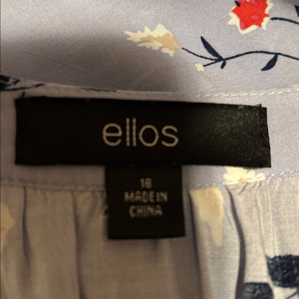 Ellis Women's Light Blue Floral Blouse - Picture 3 of 3